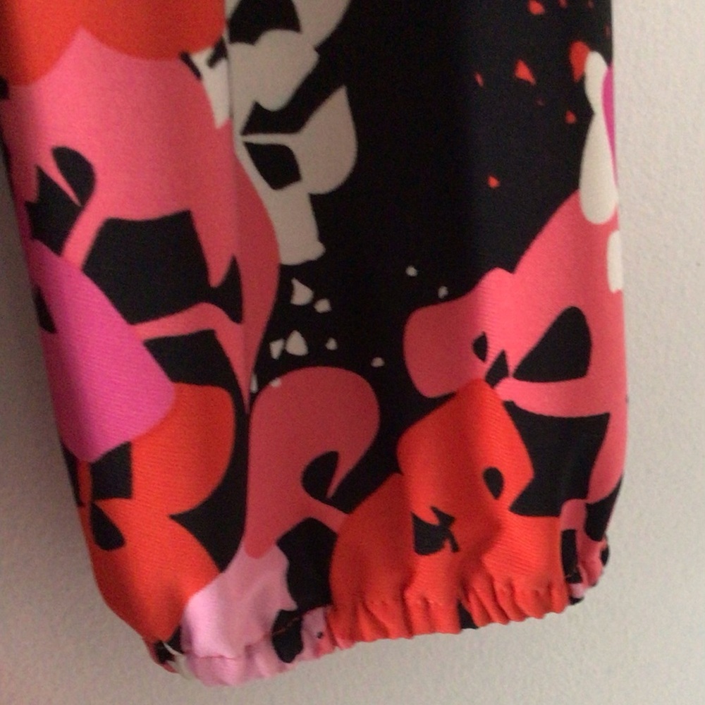 Pappagallo pretty Black, Pink & White floral print, long sleeve Dress. Size L. - Picture 7 of 7